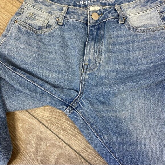 Mandee Chelsea Vintage Straight Mid Rise Jeans - Picture 4 of 15